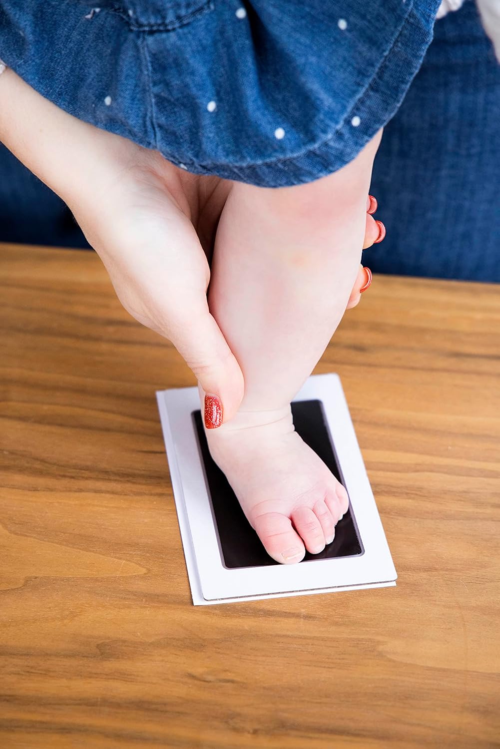 Baby Handprint & Footprint Kit + Free Photo Frame (Safe and Mess-free).