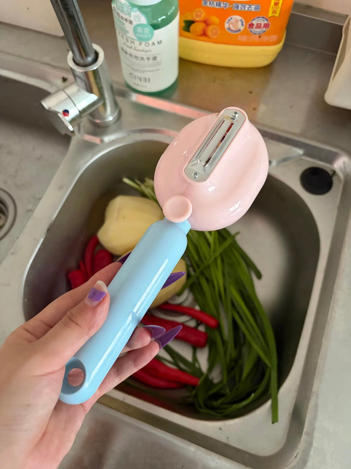 Cute Vegitable Peeler